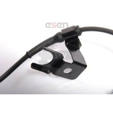 ABS snímač B25D4371YB 06SKV122